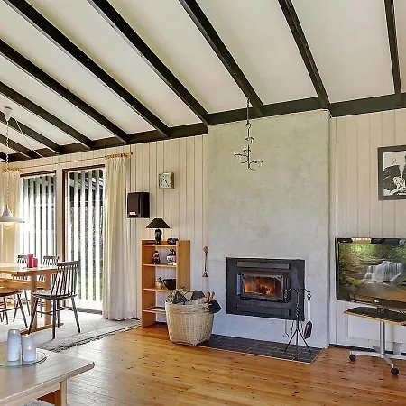 One-bedroom Holiday In Flatraker Σπίτι διακοπών